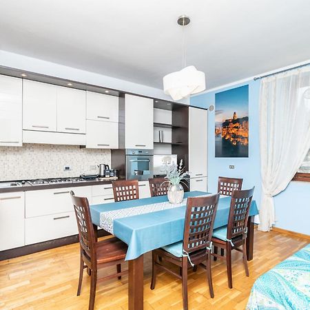 Into The Blu Apartment With Private Parking! Siena Exterior photo